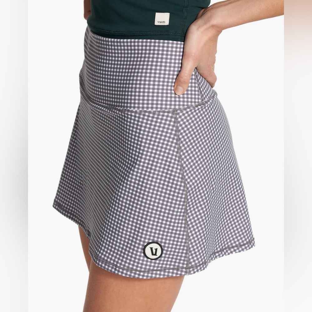 Vuori Volley Tennis Pickleball Skirt. Black & White Gingham. Size XS. Sold out!